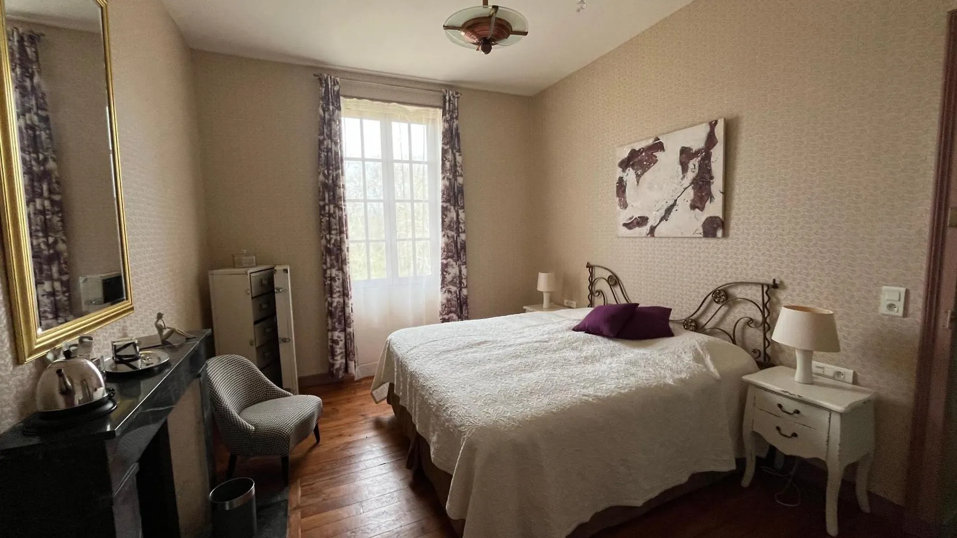 Chateau De Lahitte Bed and Breakfast Vergoignan Bed & Breakfast