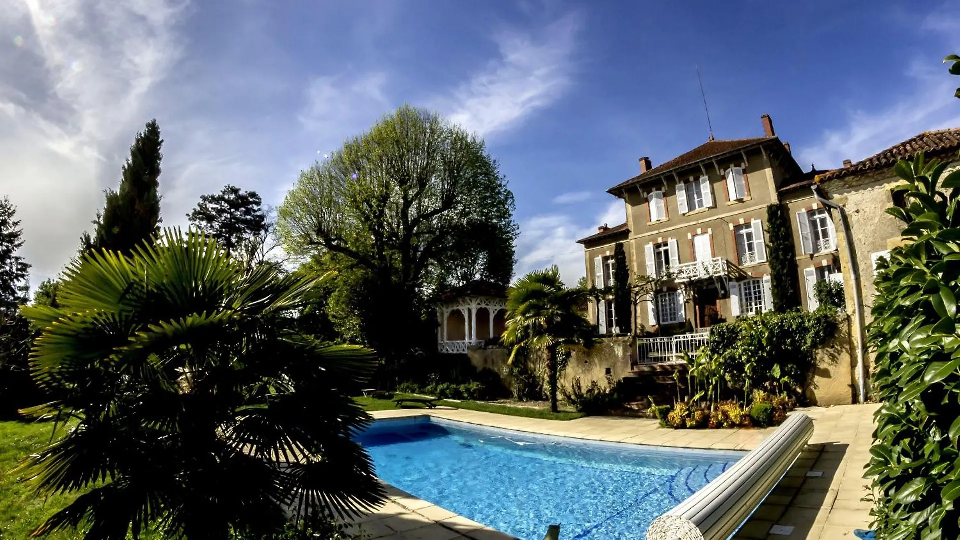 Chateau De Lahitte Bed and Breakfast Vergoignan Frankrijk