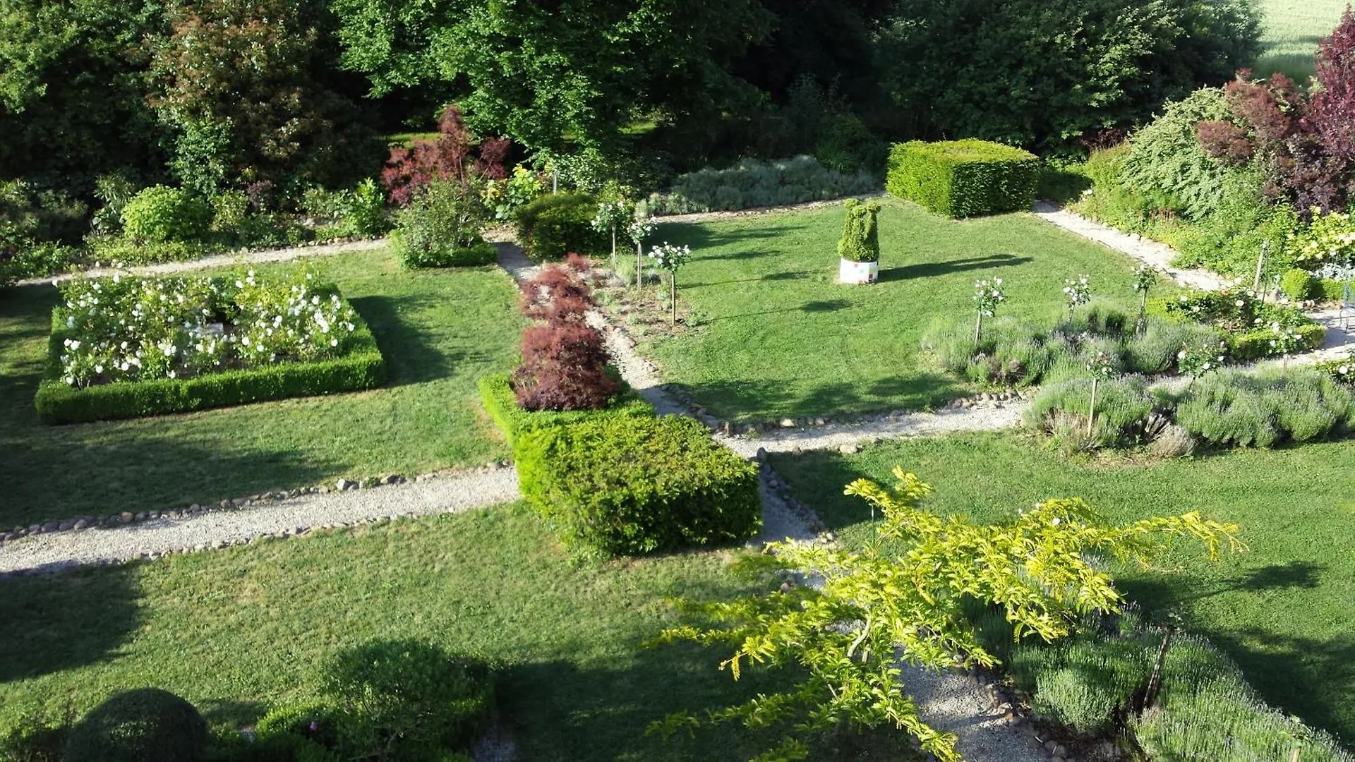 Chateau De Lahitte Bed and Breakfast Vergoignan Bed & Breakfast