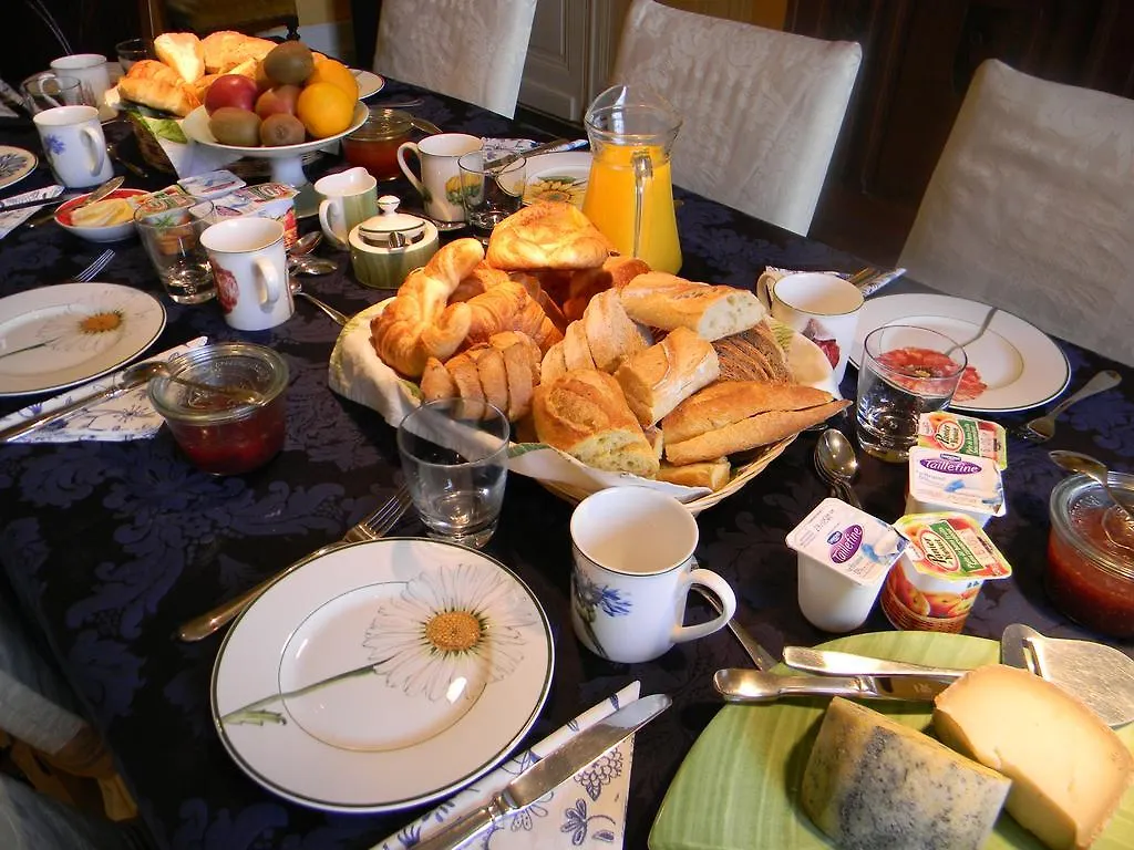 Chateau De Lahitte Bed and Breakfast Vergoignan
